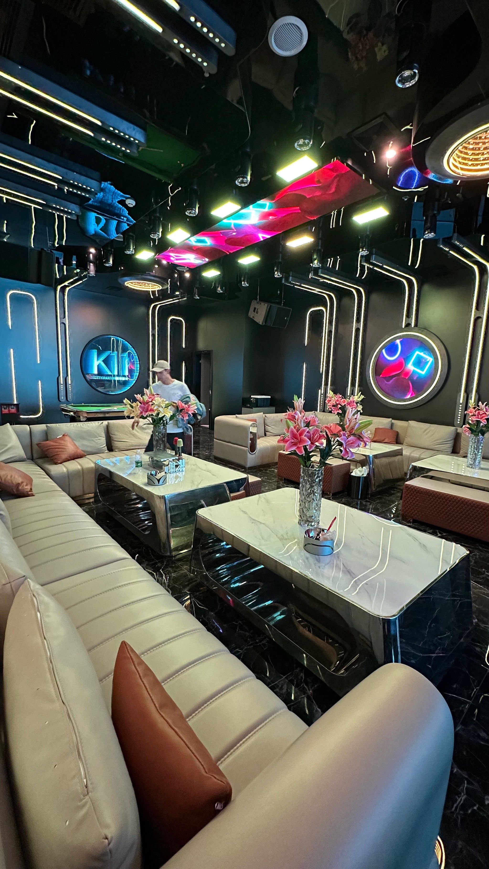 白山商务ktv完美商务ktv攻略推荐-抚松县ktv预定